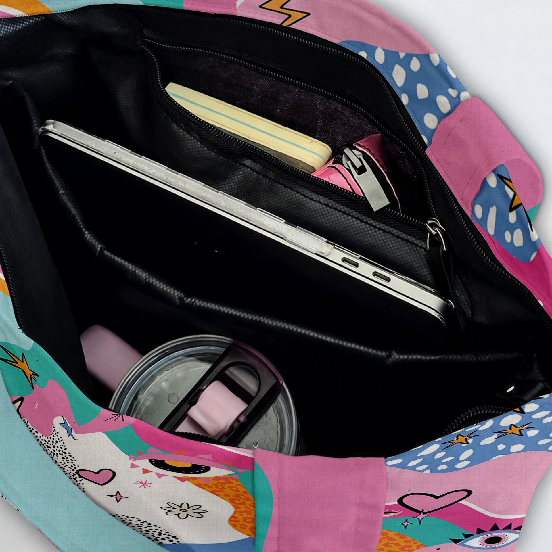 Pink Eyes Tote Hand